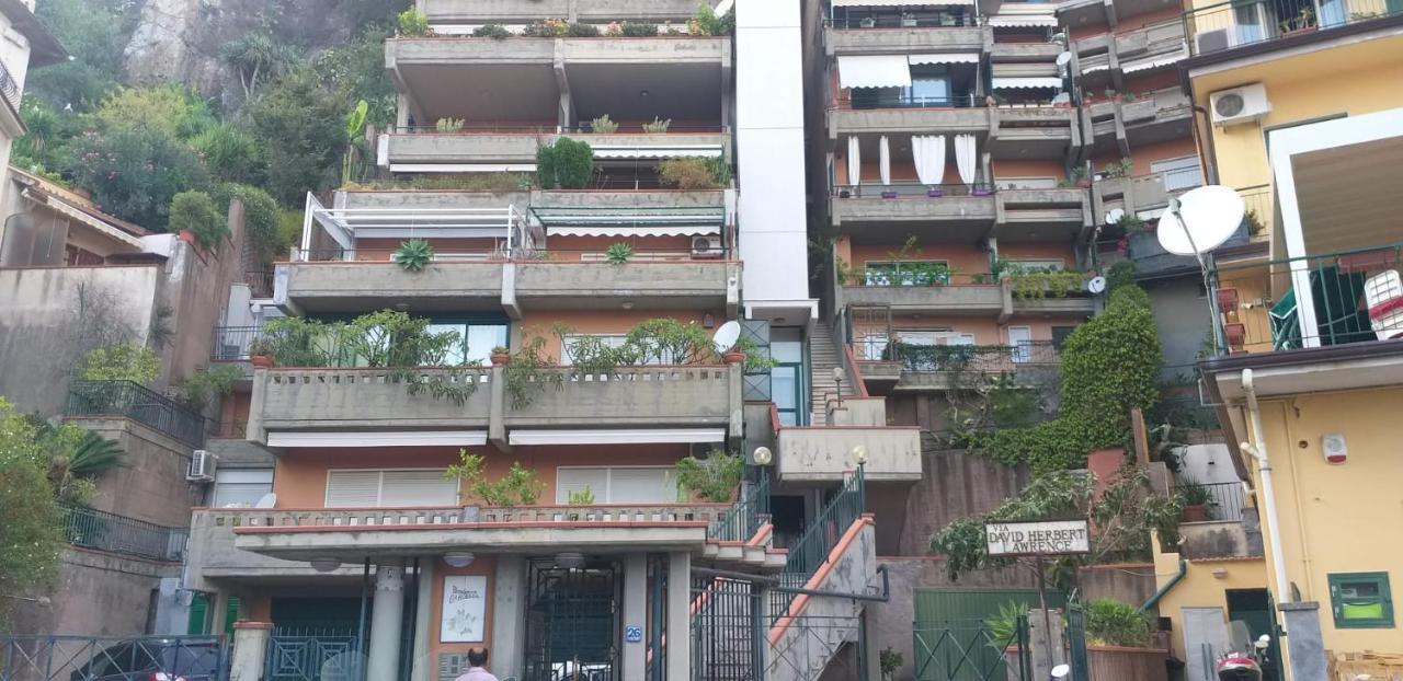 Joy Apartment Таормина Екстериор снимка